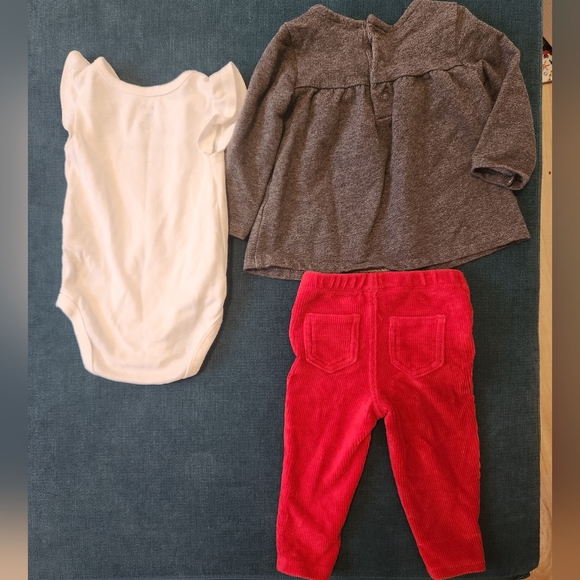 CARTERS 6 MONTH LOVE MY MOMMY OUTFIT - Picture 2 of 4